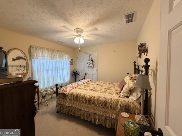 4090 Forest View Drive SE, Conyers, GA 30094