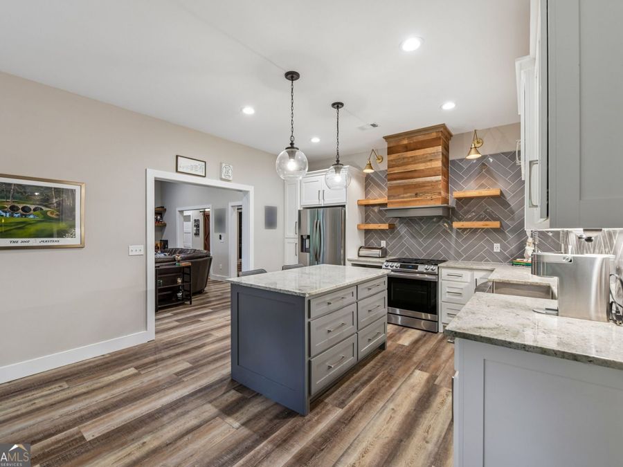 Property Image 61