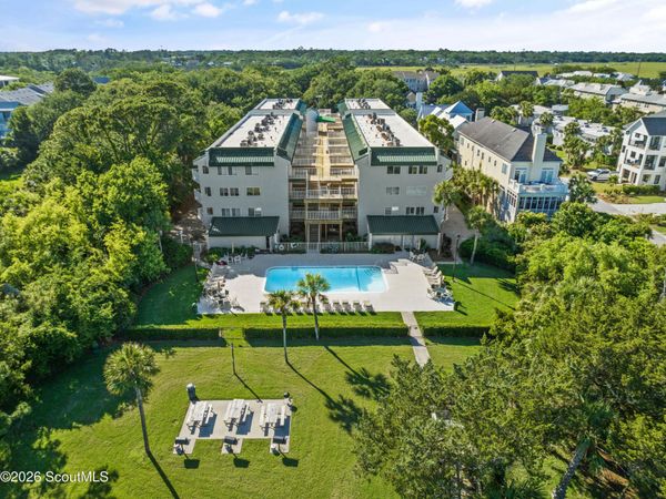1524 Wood Avenue, St. Simons Island, GA 31522