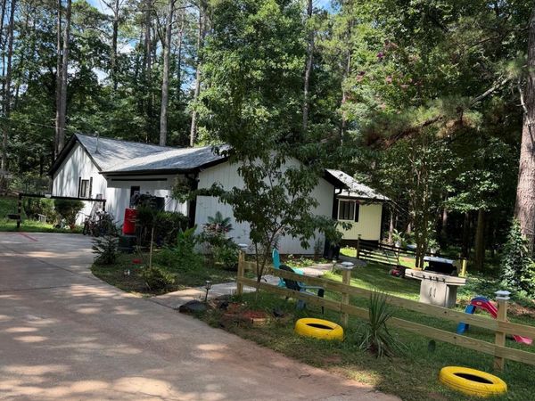 135 Windy Hill Road, Fayetteville, GA 30214