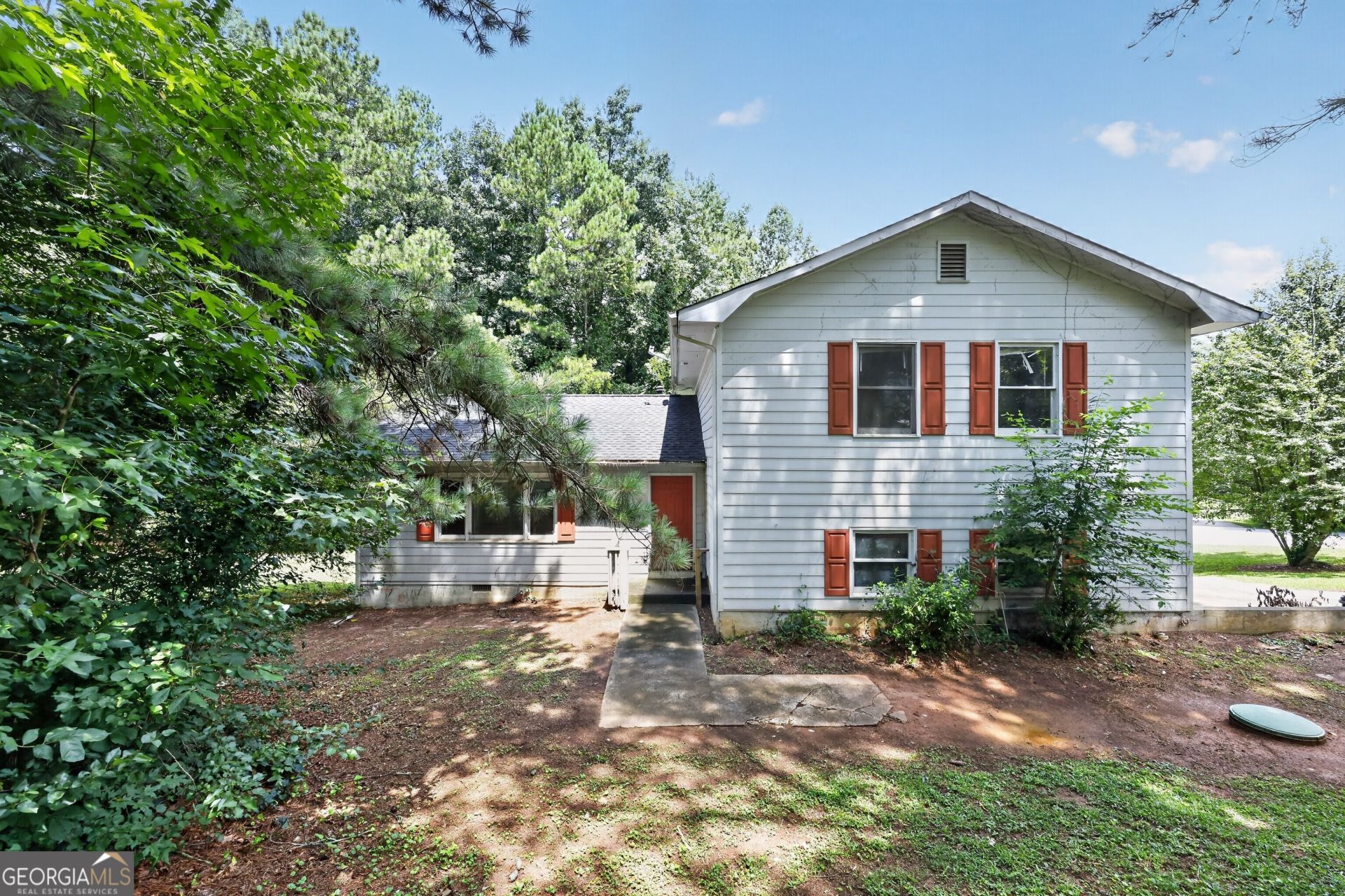 575 Oak Springs Drive Nw, Lawrenceville, GA 30043 Main Photo