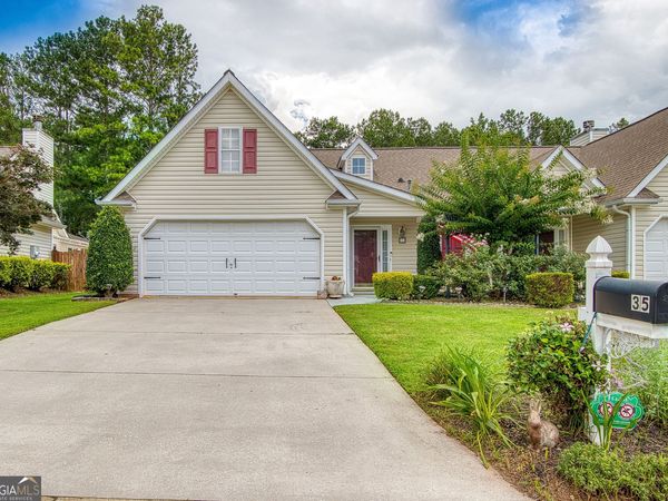 35 Courtyard Lane, Newnan, GA 30265