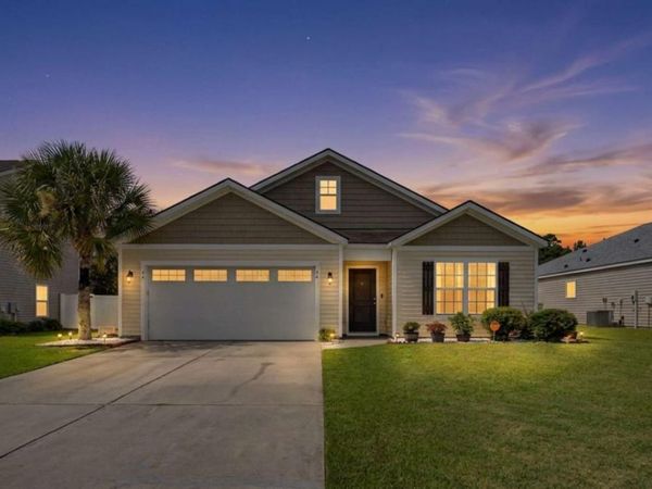24 Hawkhorn Court, Port Wentworth, GA 31407