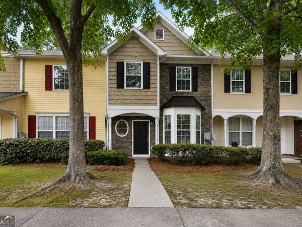 6114 Camden Forrest Drive, Riverdale, GA 30296