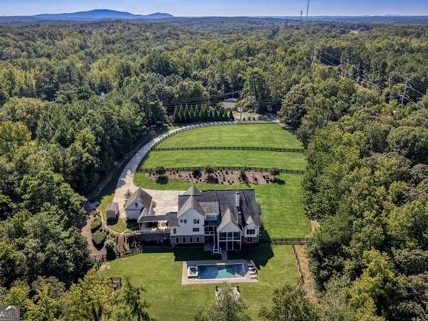 13235 SE Arnold Mill Road, Roswell, GA 30075