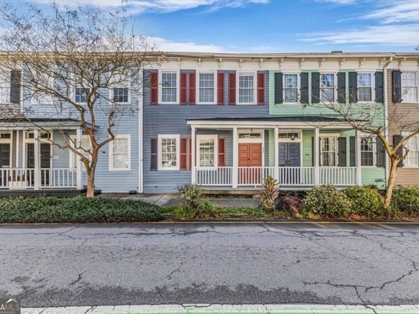 444 Price Street, Savannah, GA 31401