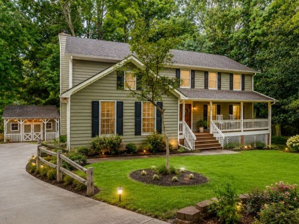 1700 Summit View Way, Snellville, GA 30078