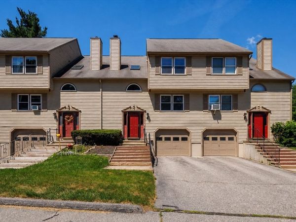 6 Melissa Ln., Unit 6, Oxford, MA 01540