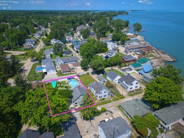 41 Poplar Street, Huron, OH 44839