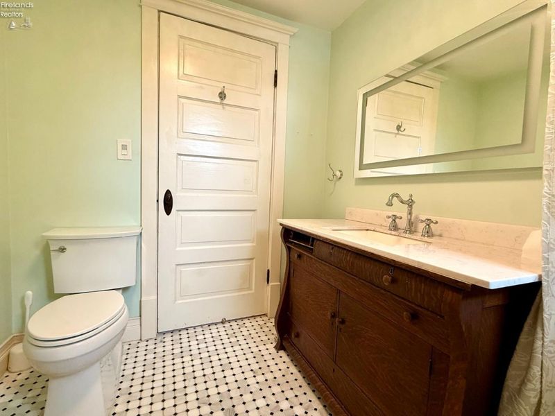 1104 Wayne Street, Sandusky, OH 44870 Photo 30