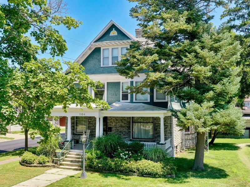 1104 Wayne Street, Sandusky, OH 44870 Photo 4