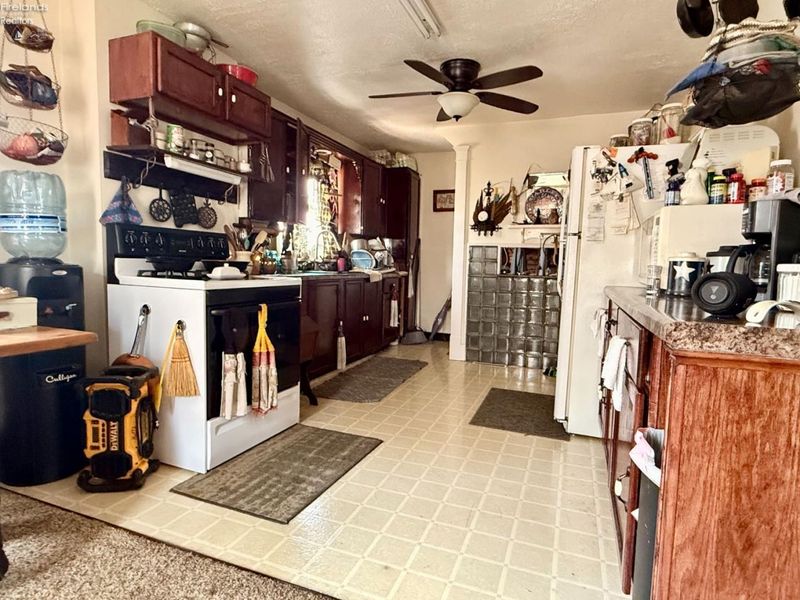 1023 Winnebago Avenue, Sandusky, OH 44870 Photo 6