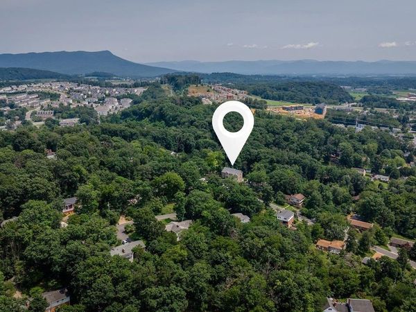 1176 NELSON DR, HARRISONBURG, VA 22801