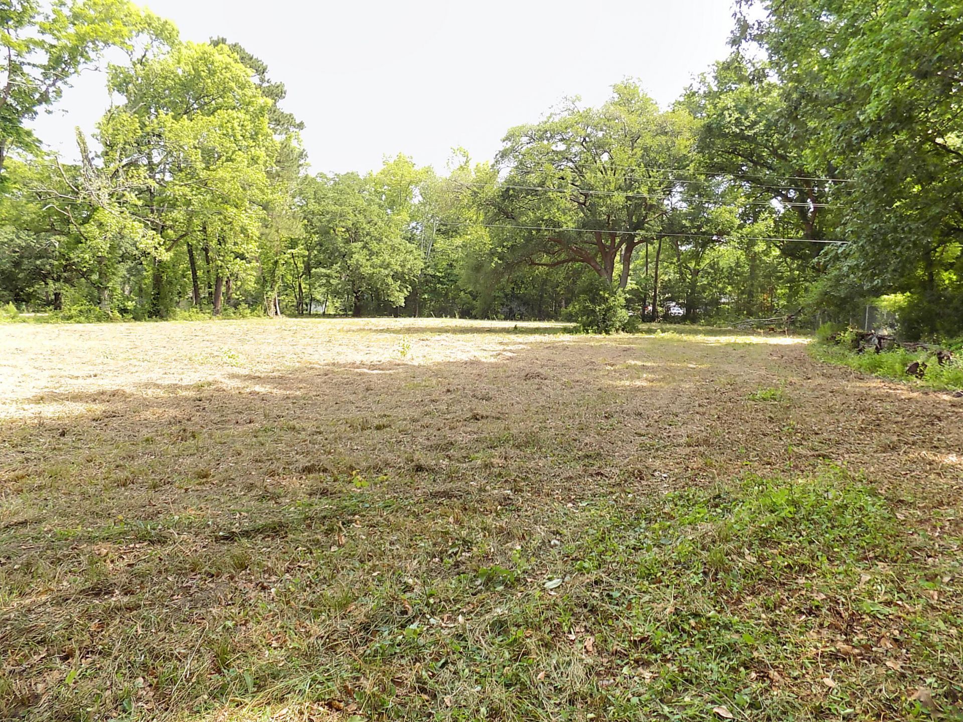 587 Main Road Photo 14