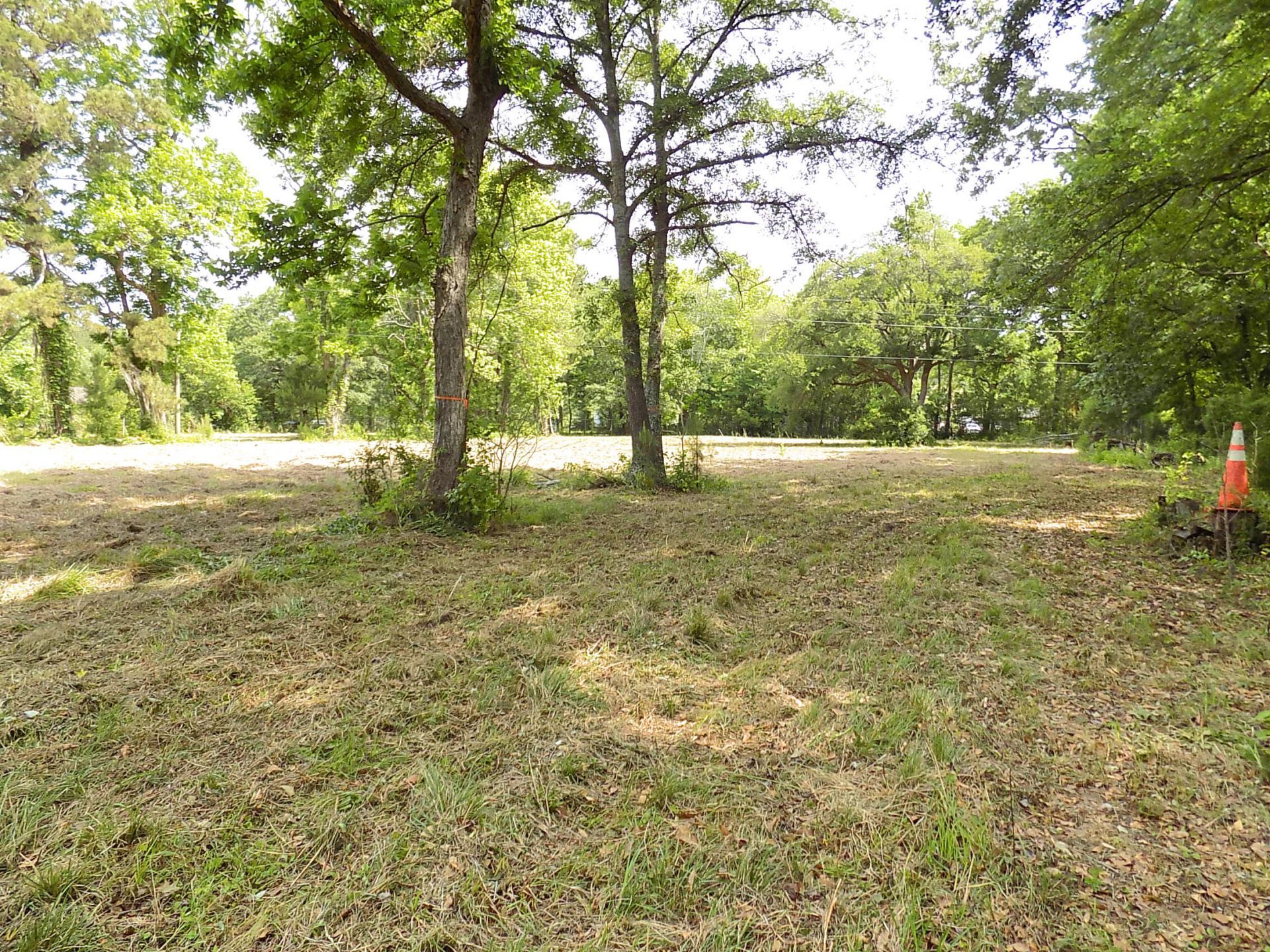 587 Main Road  Photo 15