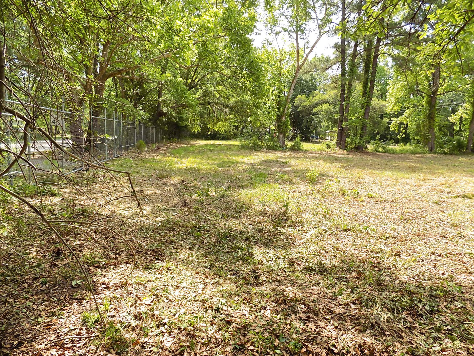 587 Main Road Photo 25