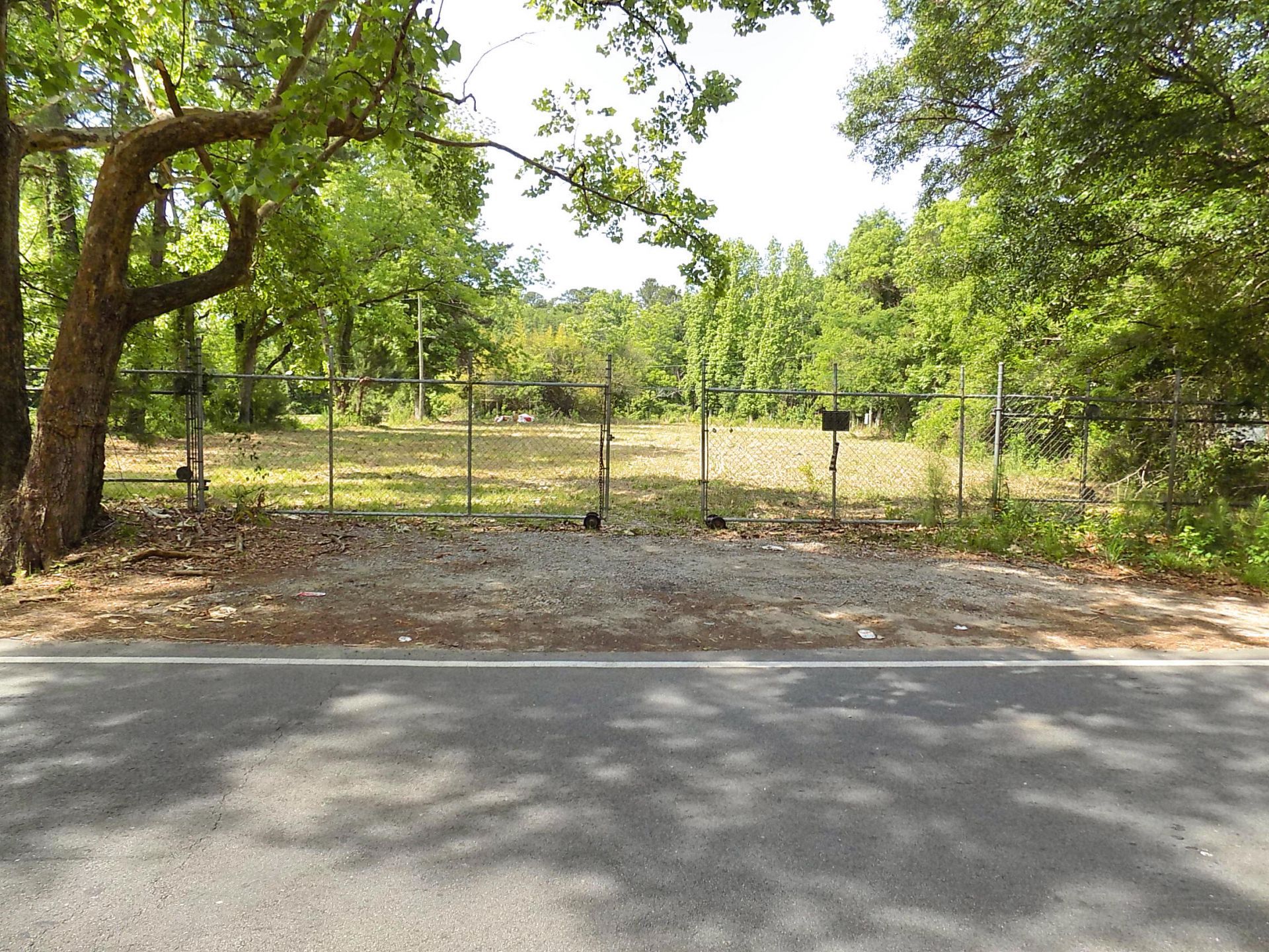 587 Main Road Photo 6