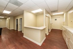 2118 Cosgrove Avenue  photo 4