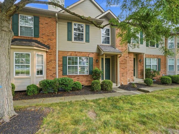 3031 Glenloch Circle , Dublin, OH 43017