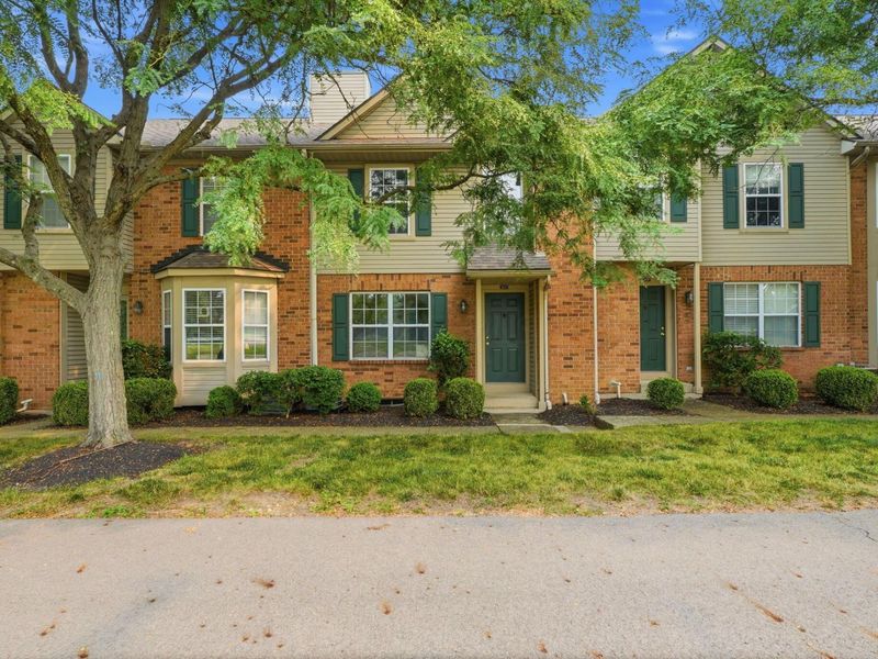 3031 Glenloch Circle , Dublin, OH 43017 Photo 3