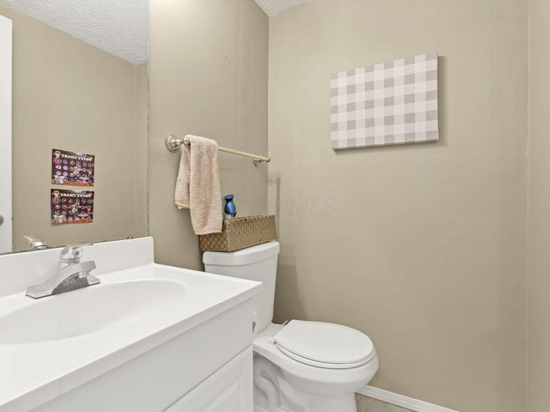 7000 Finchley Drive , Reynoldsburg, OH 43068 Photo 10