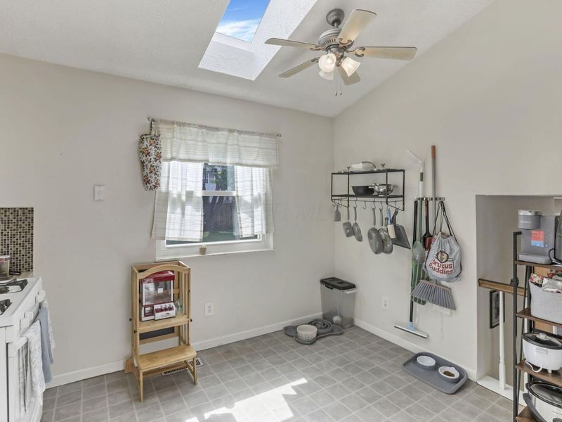 7000 Finchley Drive , Reynoldsburg, OH 43068 Photo 19