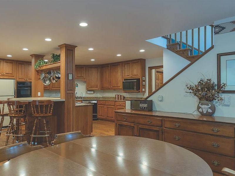 220 Linden Drive, Wyoming, OH 45215 Photo 16