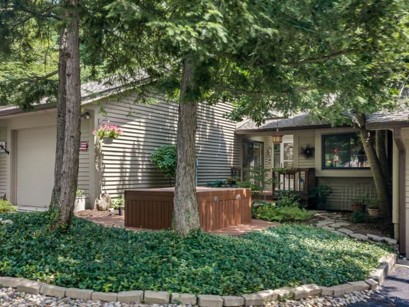30 Big Oak Lane, Unit 8, Milford, OH 45150 Photo 5