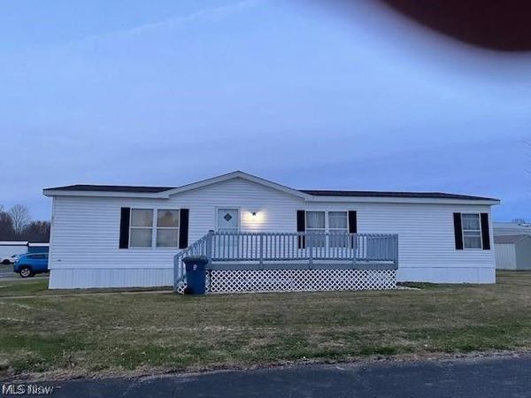 2434 Taft Avenue , Deerfield, OH 44411