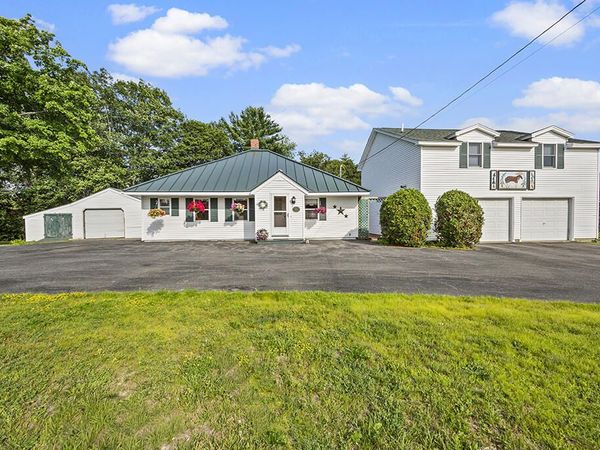 105 Bangor Road , Benton, ME 04901
