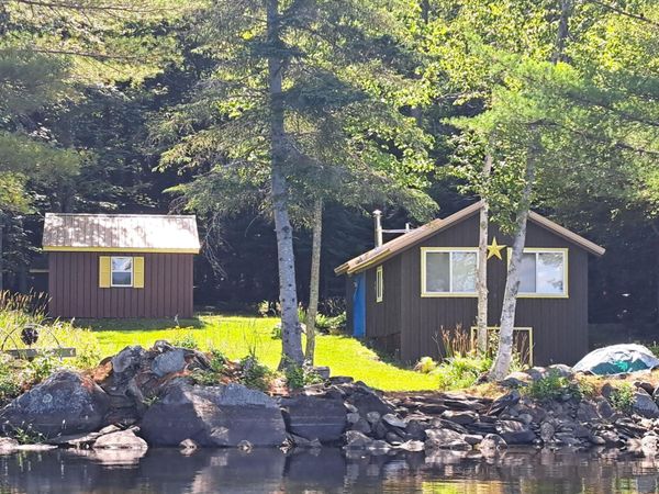 92 Center Pond Road , Sangerville, ME 04479