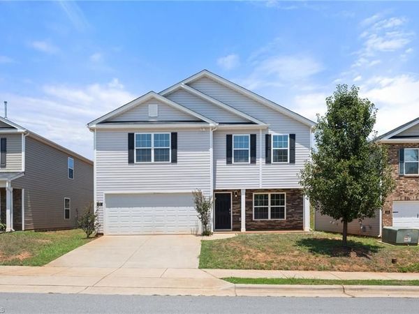 121 Saddlehorse Lane , Greensboro, NC 27405