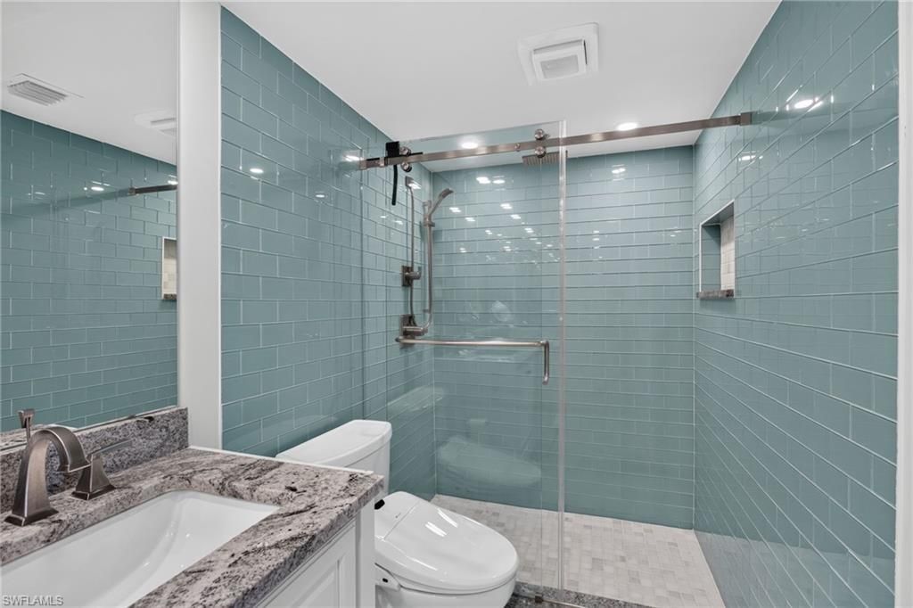 26000 Hickory Blvd , Unit 705, Bonita Springs, FL 34134 Photo