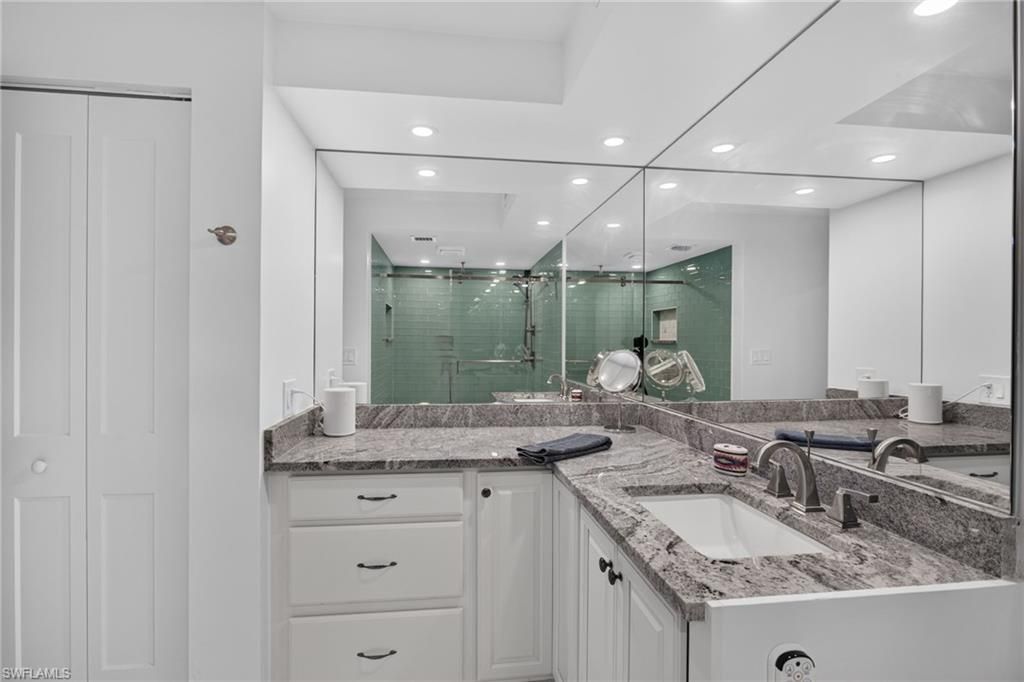 26000 Hickory Blvd , Unit 705, Bonita Springs, FL 34134 Photo