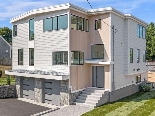 12 Johns Road, Marblehead, MA 01945
