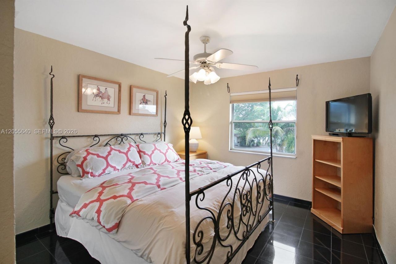 7820 NW 83rd St, Tamarac, FL 33321 Photo