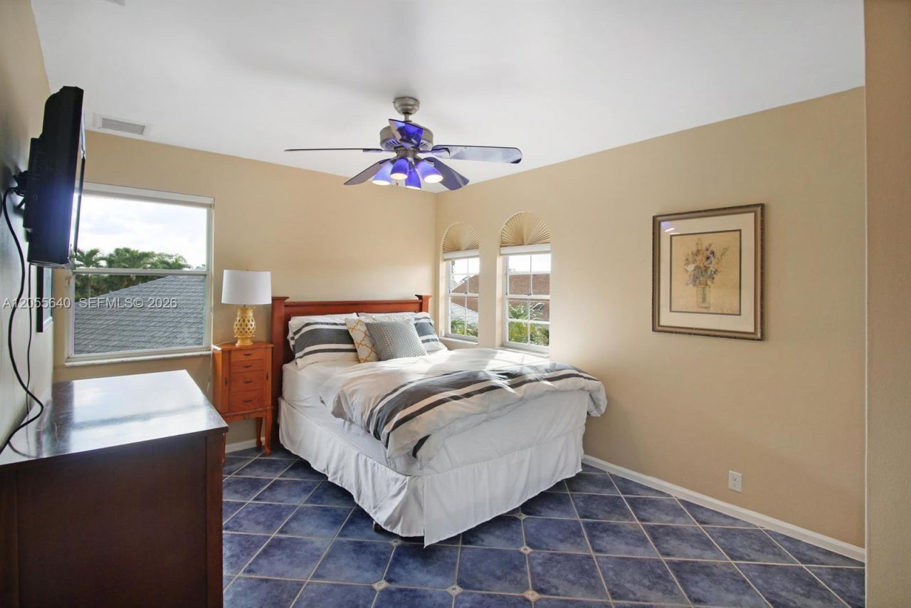 7820 NW 83rd St, Tamarac, FL 33321 Photo