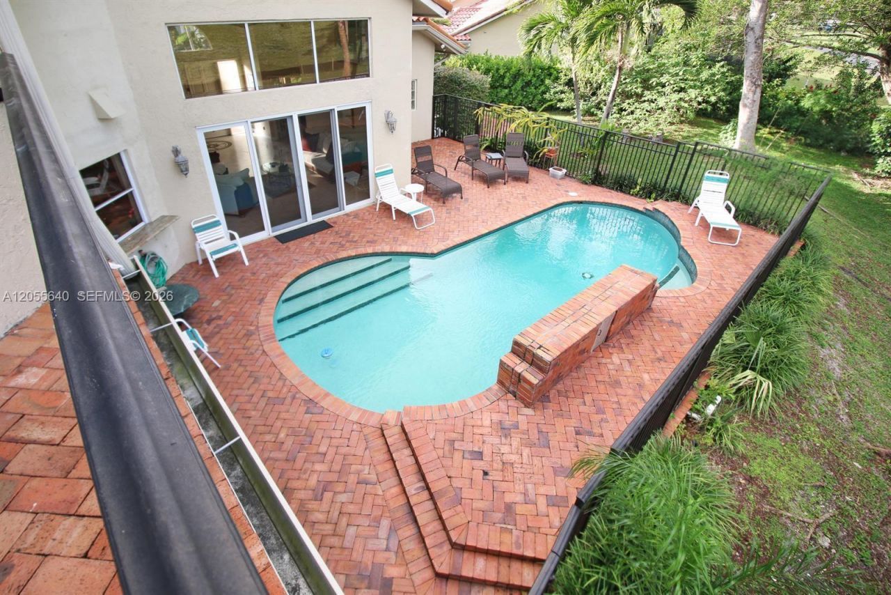 7820 NW 83rd St, Tamarac, FL 33321 Photo