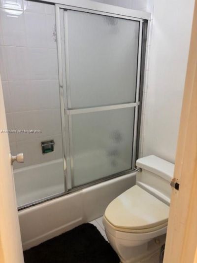 100 Lincoln Rd , Unit 1030, Miami Beach, FL 33139 Photo