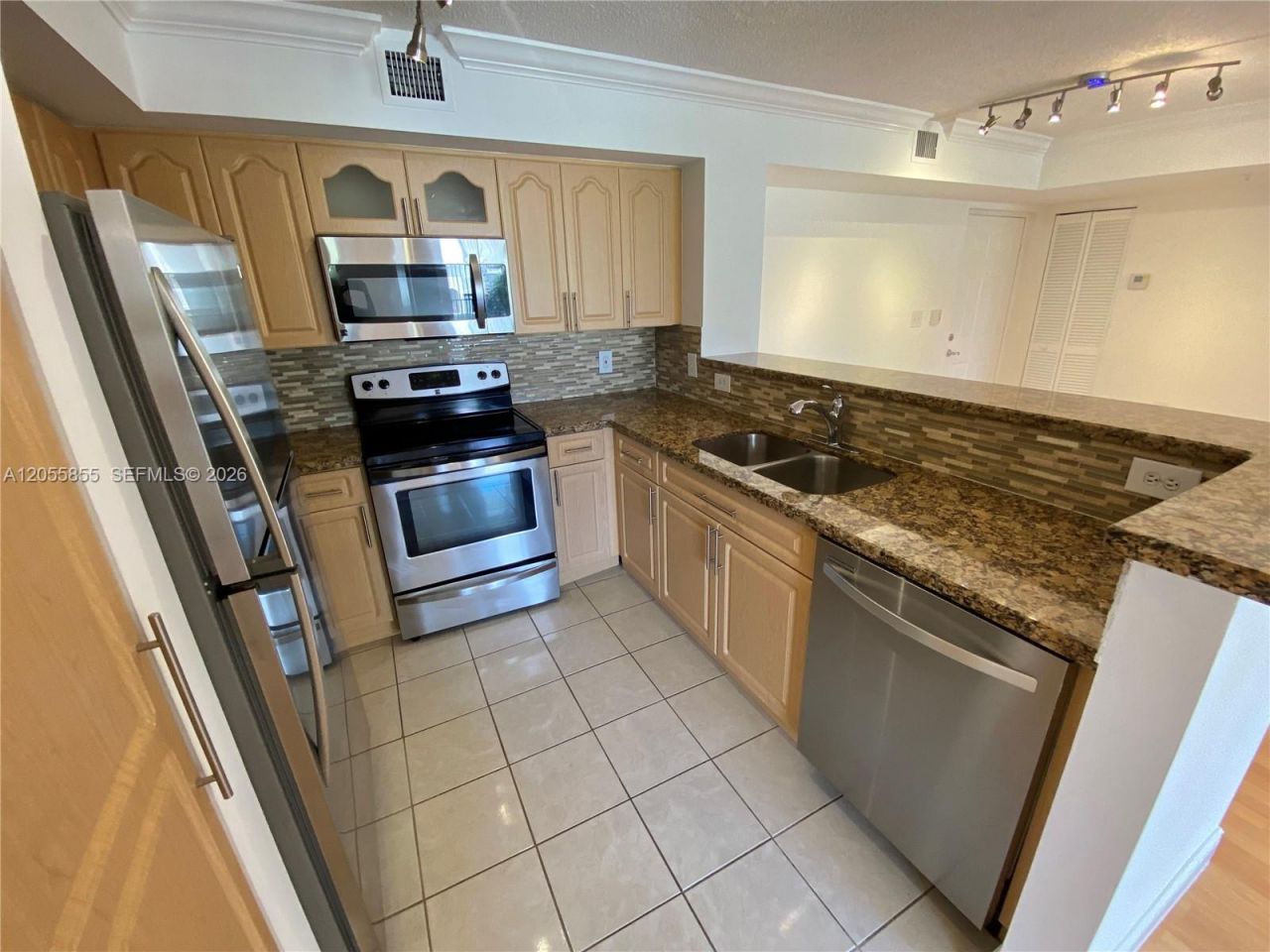 4560 NW 107th Ave , Unit 205-12, Doral, FL 33178 Photo