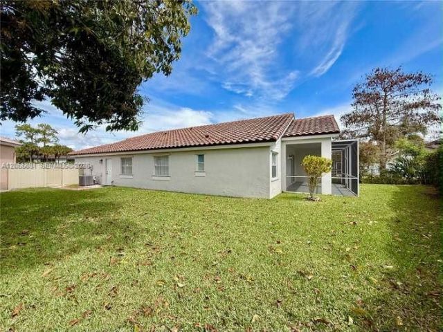 1302 Sheridan Ter , Wellington, FL 33414 Photo