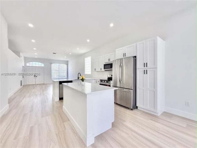 1302 Sheridan Ter , Wellington, FL 33414 Photo