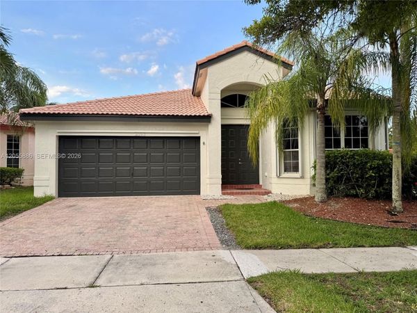 3393 SW 180th Way , Miramar, FL 33029