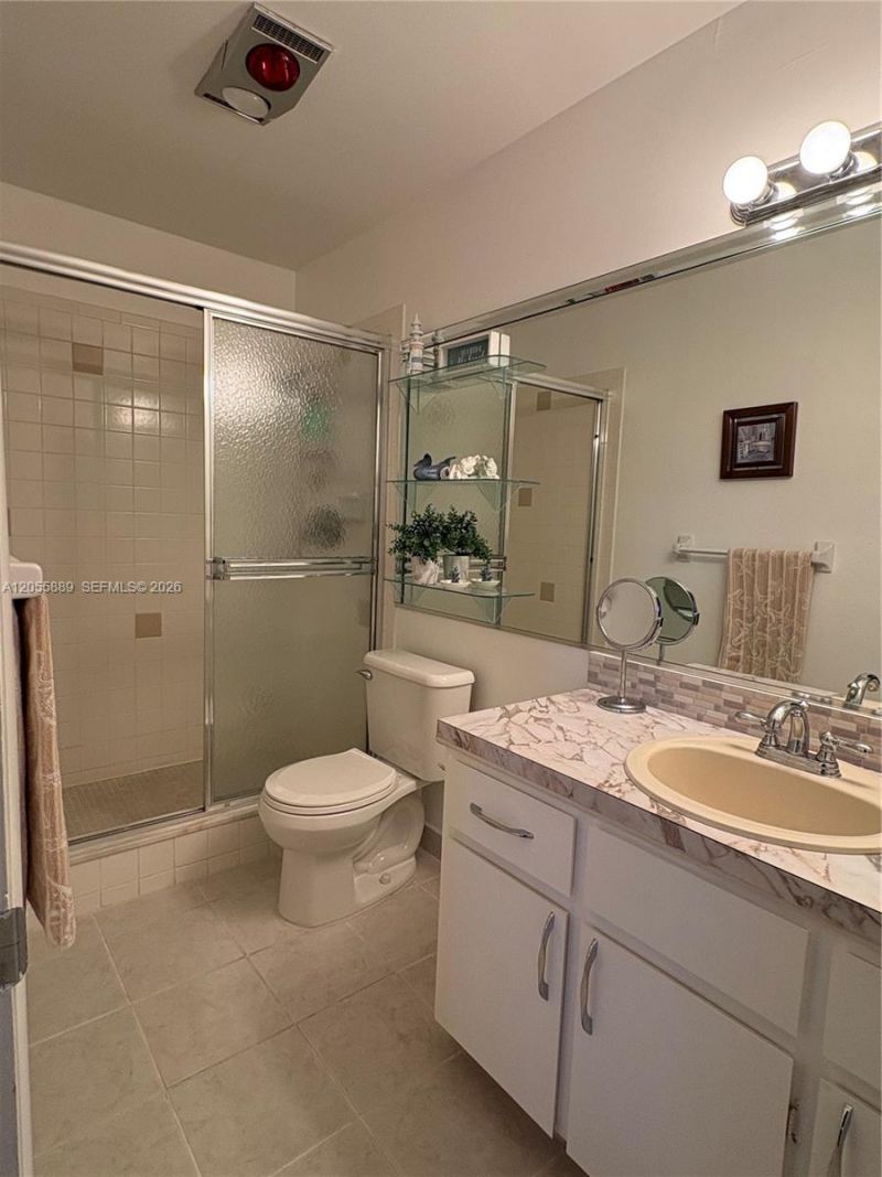 306 Circle Dr S, Unit 203, Boynton Beach, FL 33435 Photo