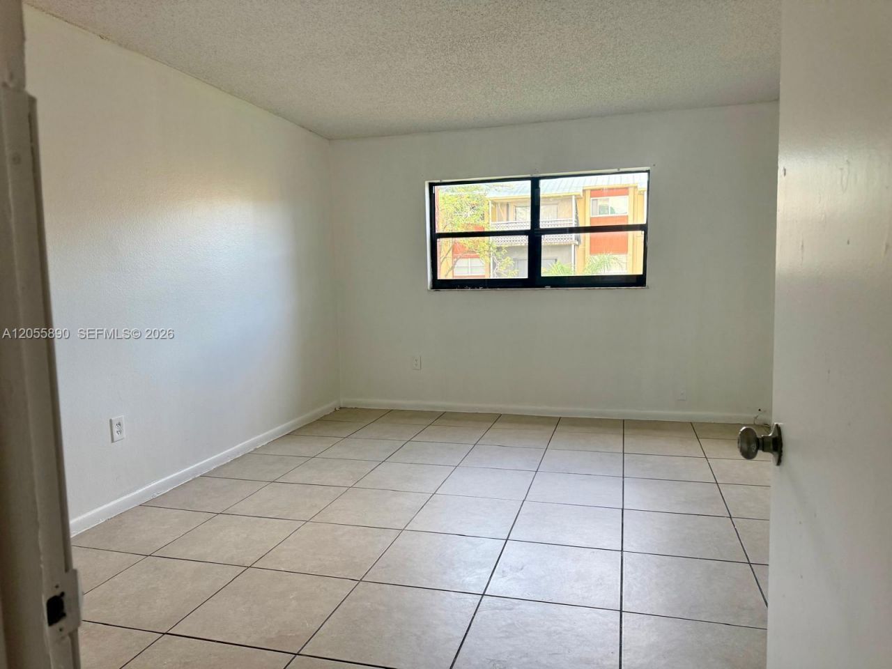 3610 NW 21st St, Unit 311, Lauderdale Lakes, FL 33311 Photo