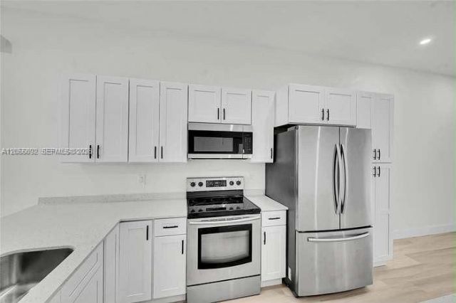 1380 SW 8th St , Boca Raton, FL 33486 Photo