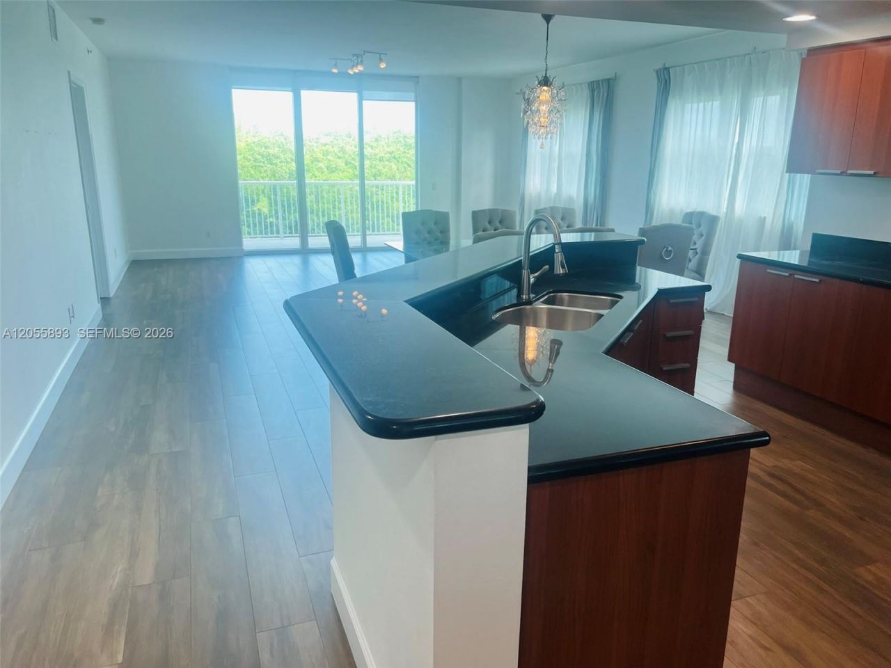 14951 Royal Oaks Ln, Unit 409, North Miami, FL 33181 Photo