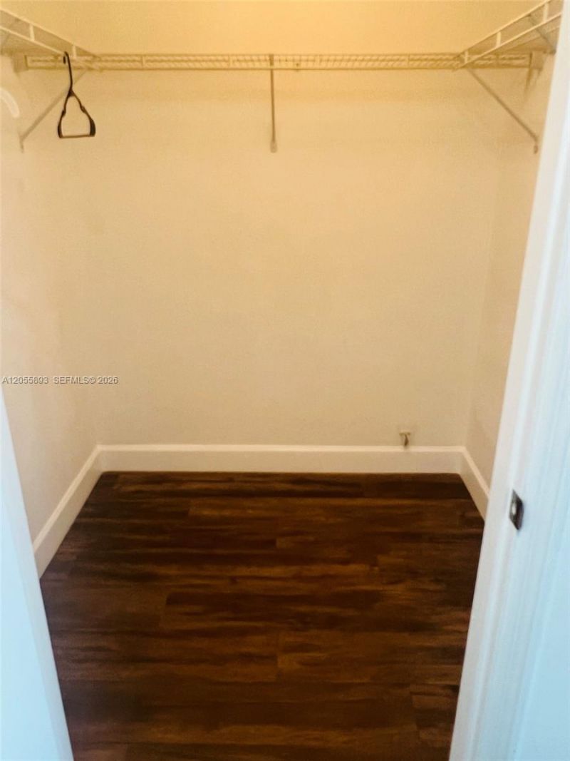 14951 Royal Oaks Ln, Unit 409, North Miami, FL 33181 Photo