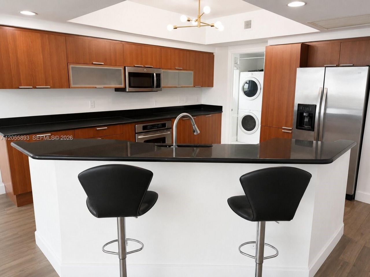 14951 Royal Oaks Ln, Unit 409, North Miami, FL 33181 Photo