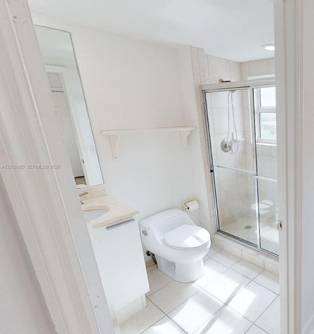 14951 Royal Oaks Ln, Unit 409, North Miami, FL 33181 Photo